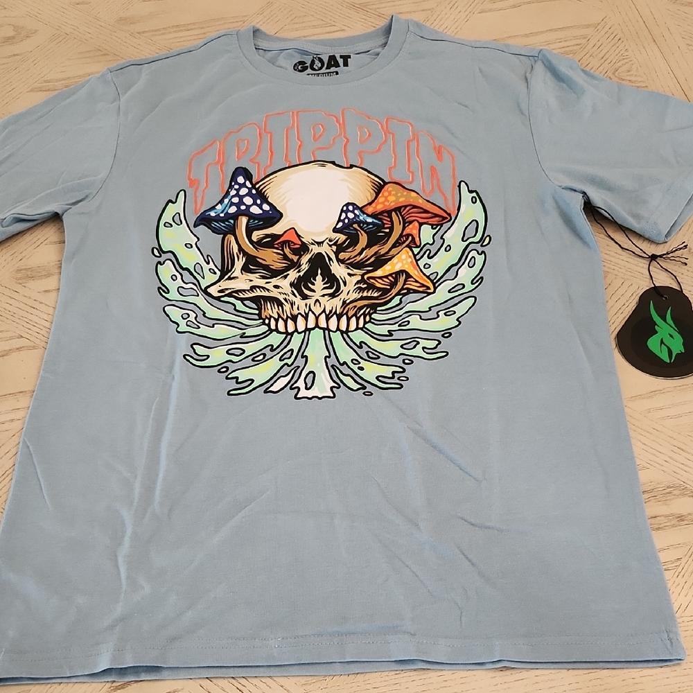 NWT Goat Light Blue Graphic Tee with Skull Design Size Medium